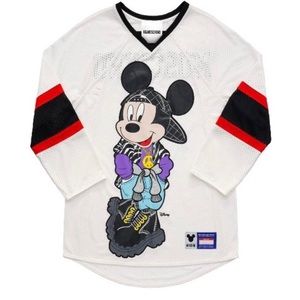 SOLD OUT MOSCHINO OVERSIZED TEE